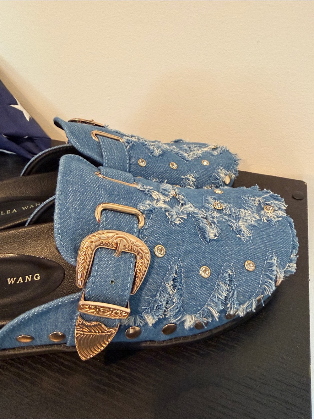 Azalea Wang Denim Mule Slides Studded Wide Fit Size 8W - Picture 3 of 4